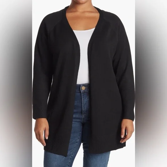 Skull Cardigan 💀 - Picture 6 of 7